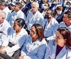 Médicos cubanos de "misión"
